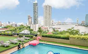 Montien Riverside Hotel Bangkok
